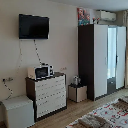 Alexander Complex Lozenets