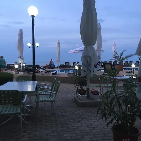 Alexander Complex Apartment Lozenets